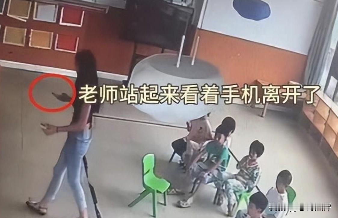 真的让人痛心！7岁吞咽困难女孩吃面包被噎住不幸去世，事后学校竟然回应称，未被告知