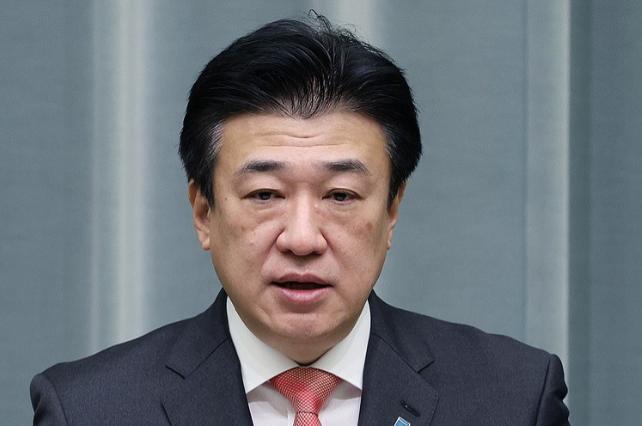 死磕中国，顽抗到底！针对中方海警亮剑台岛以东海域，日本官房长官木原稔紧急召开记者