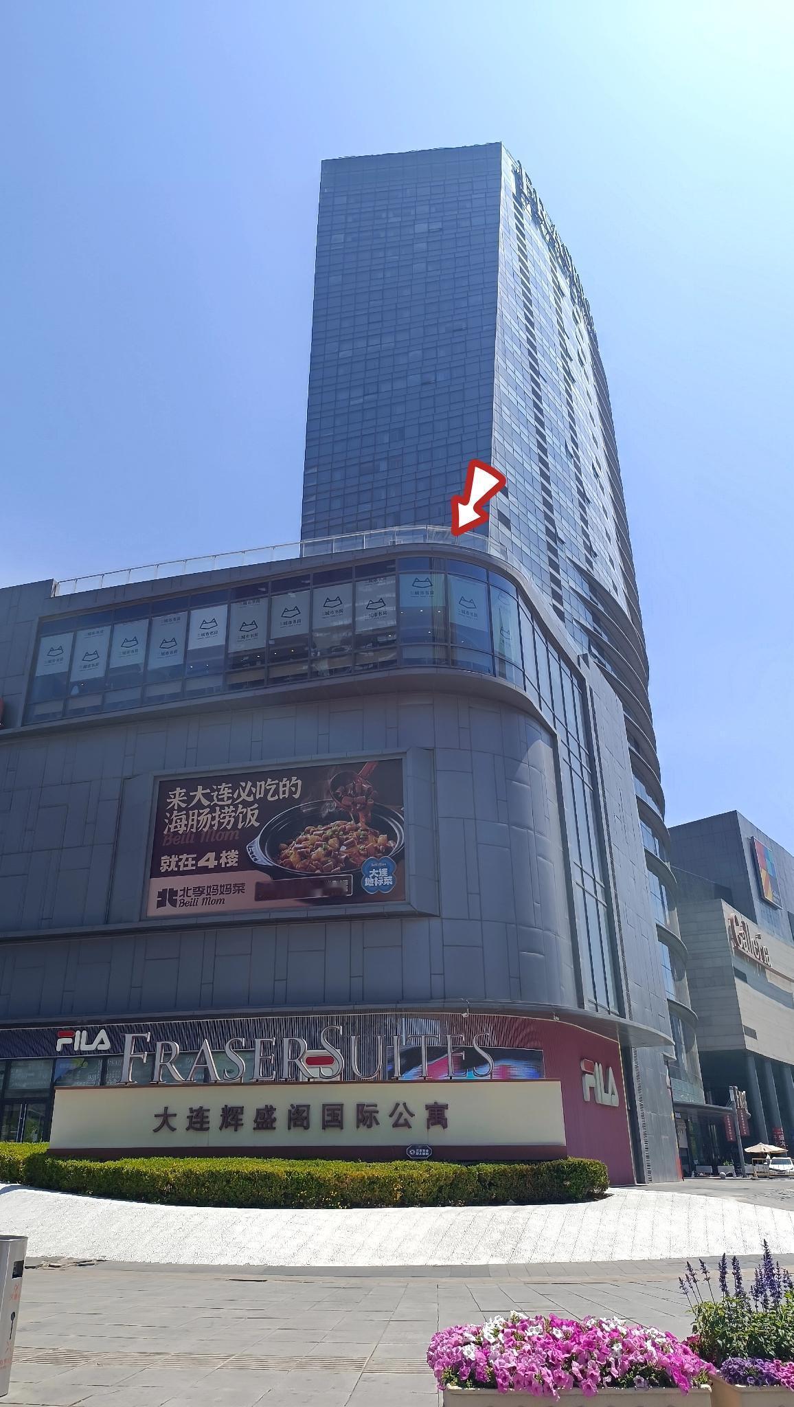 还有谁[大金牙]一天钻了两个书房！Yaya三年级时，我俩在各个书房间转换，这一年
