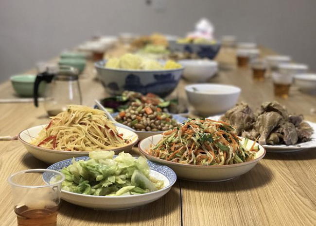 #儿童健康守护计划# 最近在门诊经常遇到，孩子不爱吃饭的问题。辛辛苦苦做出来的饭