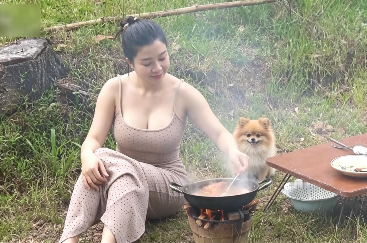 疲惫的时候，你会选择逃进大自然解压吗？
 
难得迎来双休日，放下工作与生活的一地