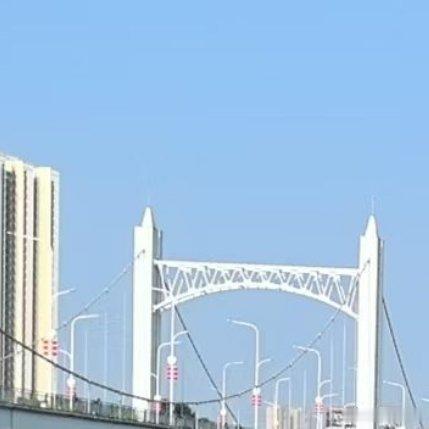 《一岁端阳，一念长康》愿这一岁，无病无灾。愿这一念，长久安康。 