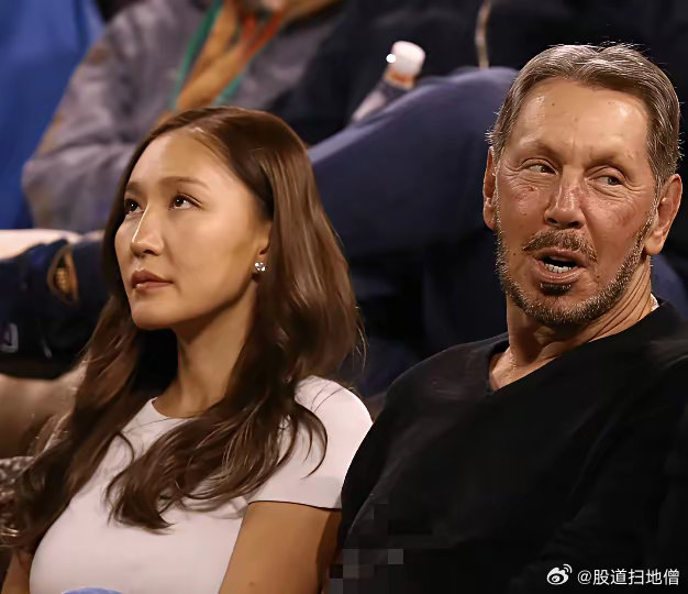 世界首富的女人：​​​​​​​朱可人：90后生于辽宁沈阳，初中就读于东北育才中学