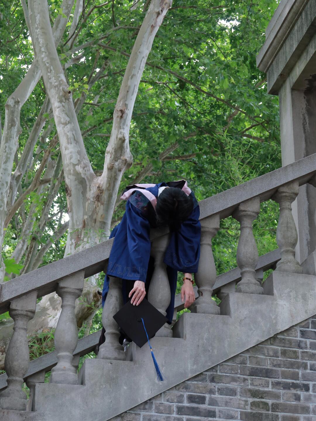 大学生在抽象赛道还是太超前了 抽象毕业照🈶️🎓校园共创计划 ​​​