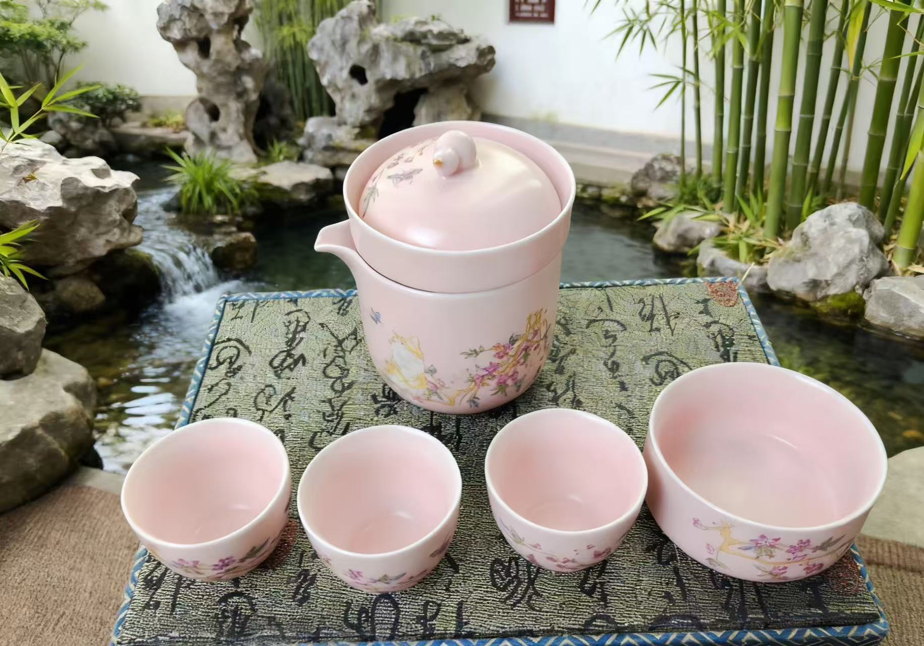 女孩子结婚生子到底图啥？自己挣钱自己花，还要补贴家用还要承受分娩之痛还要承受婆媳