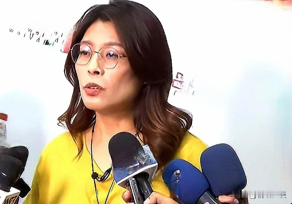 郑丽文请别装糊涂！国民党的每一张选票都离不开对大陆实力的消费！只要和平不要统一就