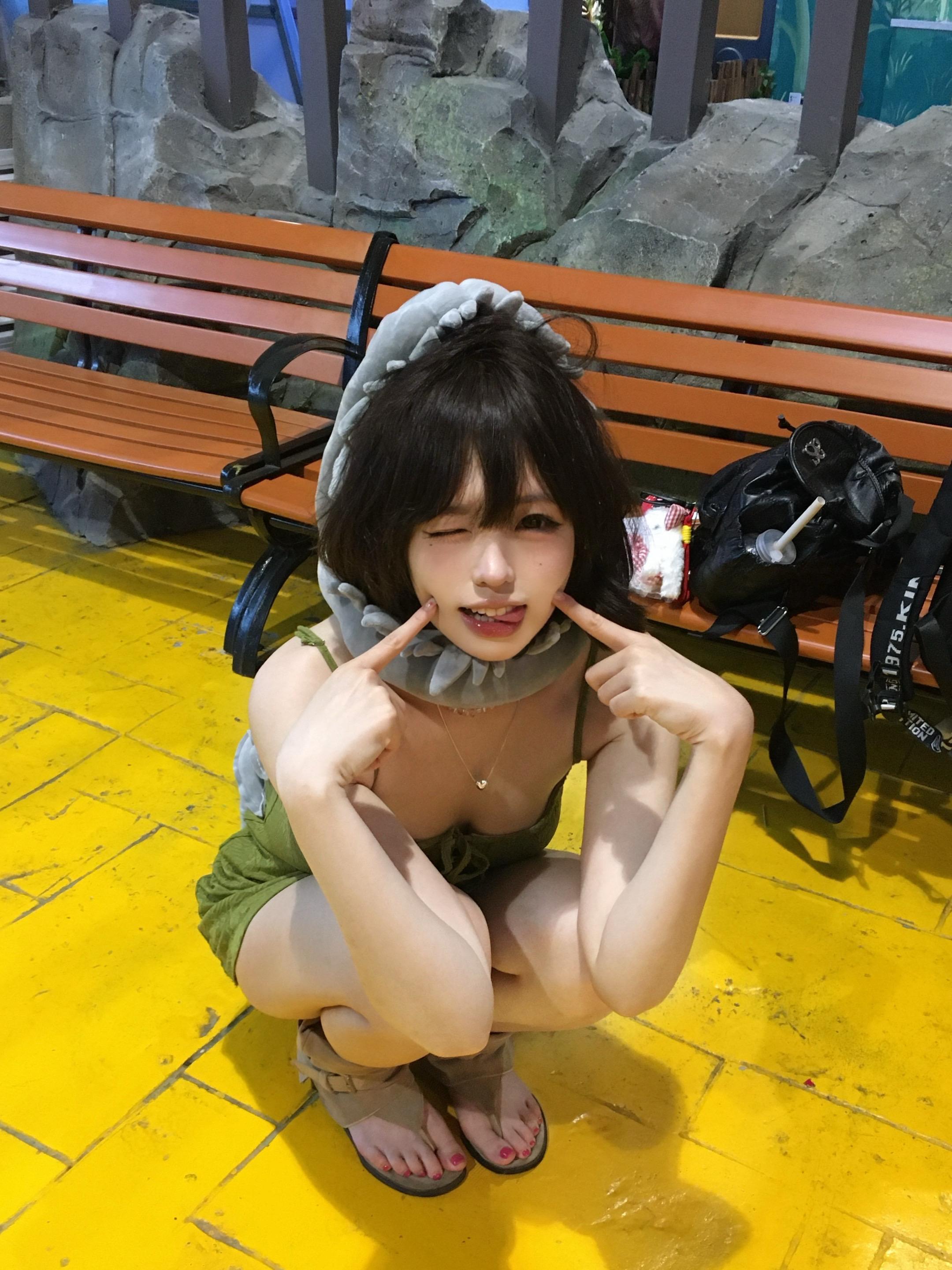 那天第一次看到你的眼睛 我懵逼了兄弟 我好喜欢你