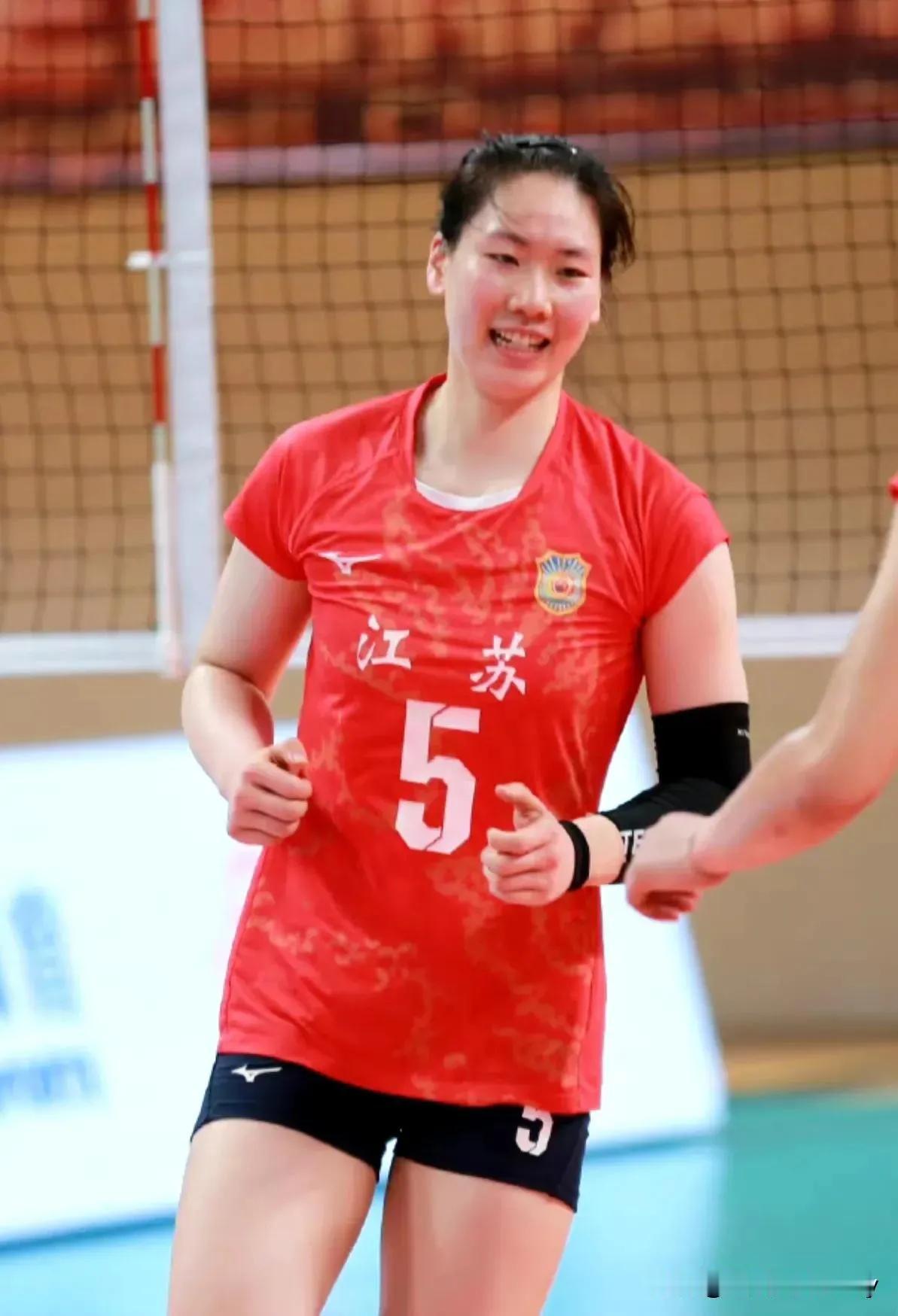 江苏女排三人将为蔡斌接应位置保驾护航
       中国女排自里约奥运会周期以来