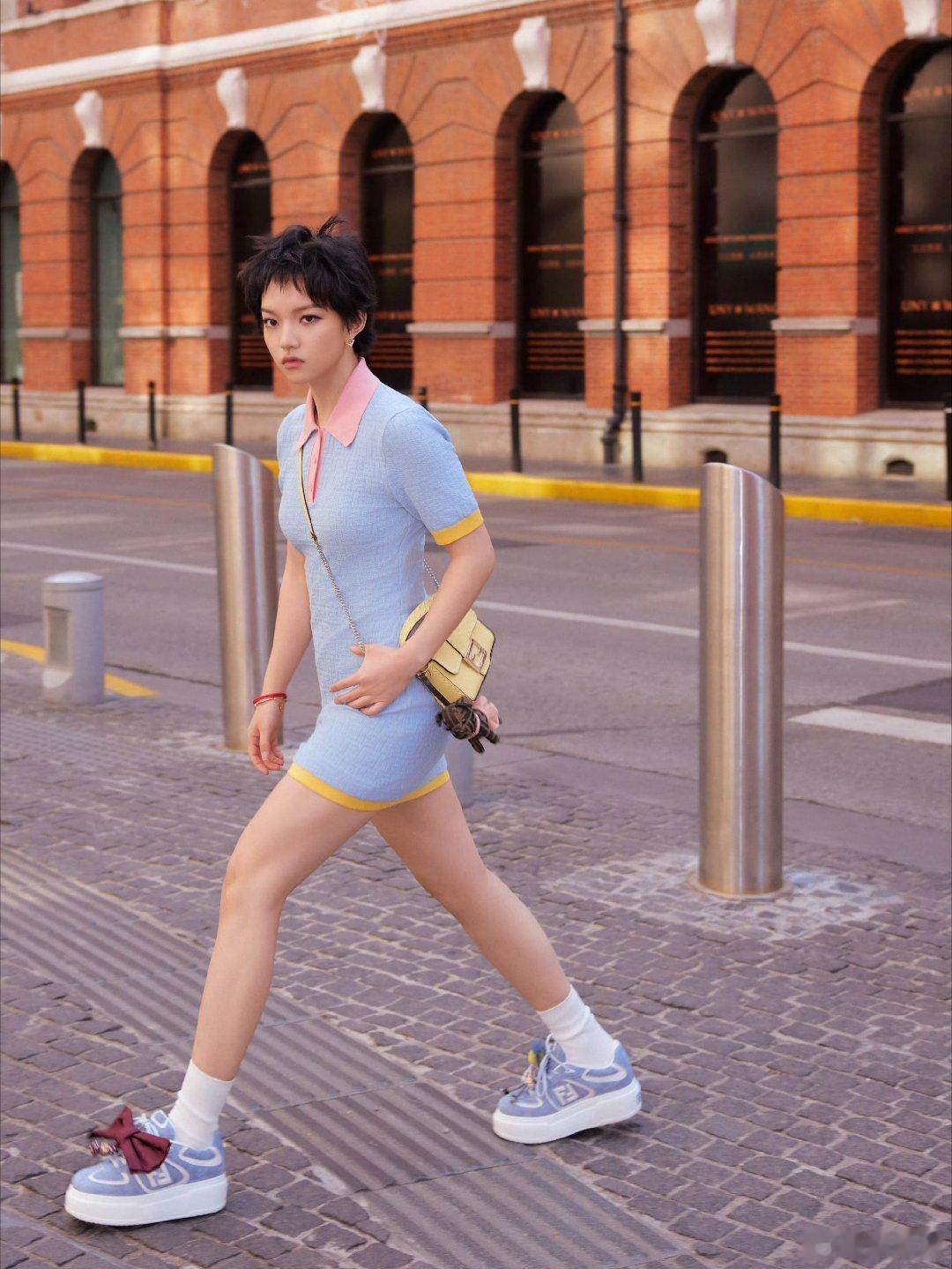 十日终焉兰西雅饰苏闪清冷外壳下的坚韧内核太戳人了，感觉她站在那就是苏闪本闪。坐等