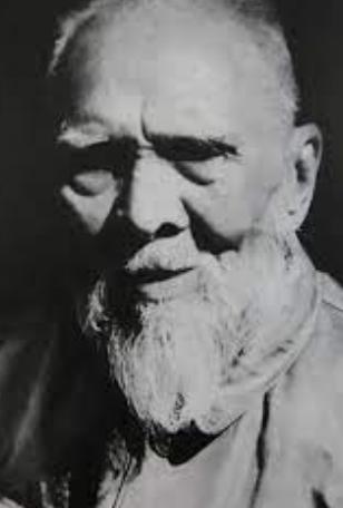 [微风]毛主席找到一个军火商买武器时，军火商对毛主席说：“钱拿回去，军火也拿回去