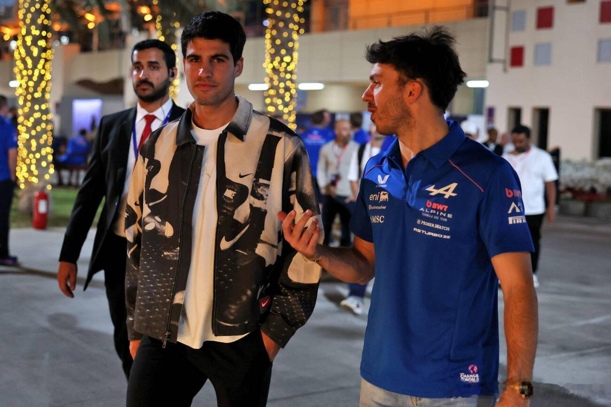 阿尔卡拉斯！前往多哈500赛之前昨天去了趟巴林🇧🇭围观了F1新赛季季前测试C