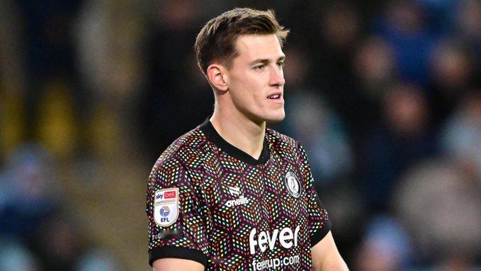 Rich Fay曼联引援名单上的另一个位置很可能是门将——奥纳纳很可能被出售，巴