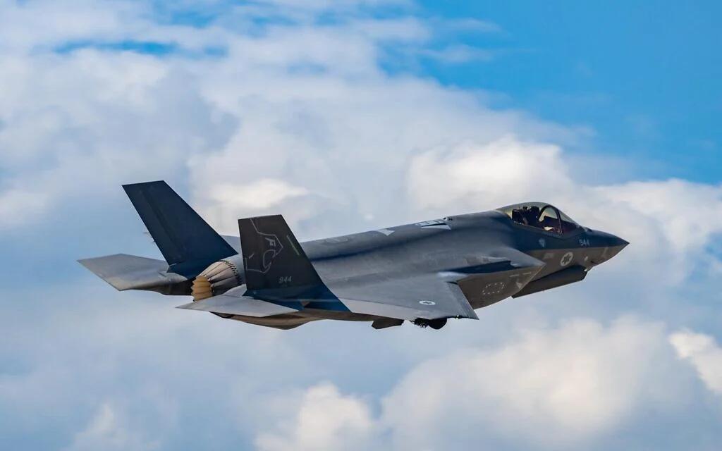 以色列军方报告称，他们的F-35在德黑兰上空击落了一架伊朗雅克-130

以色列