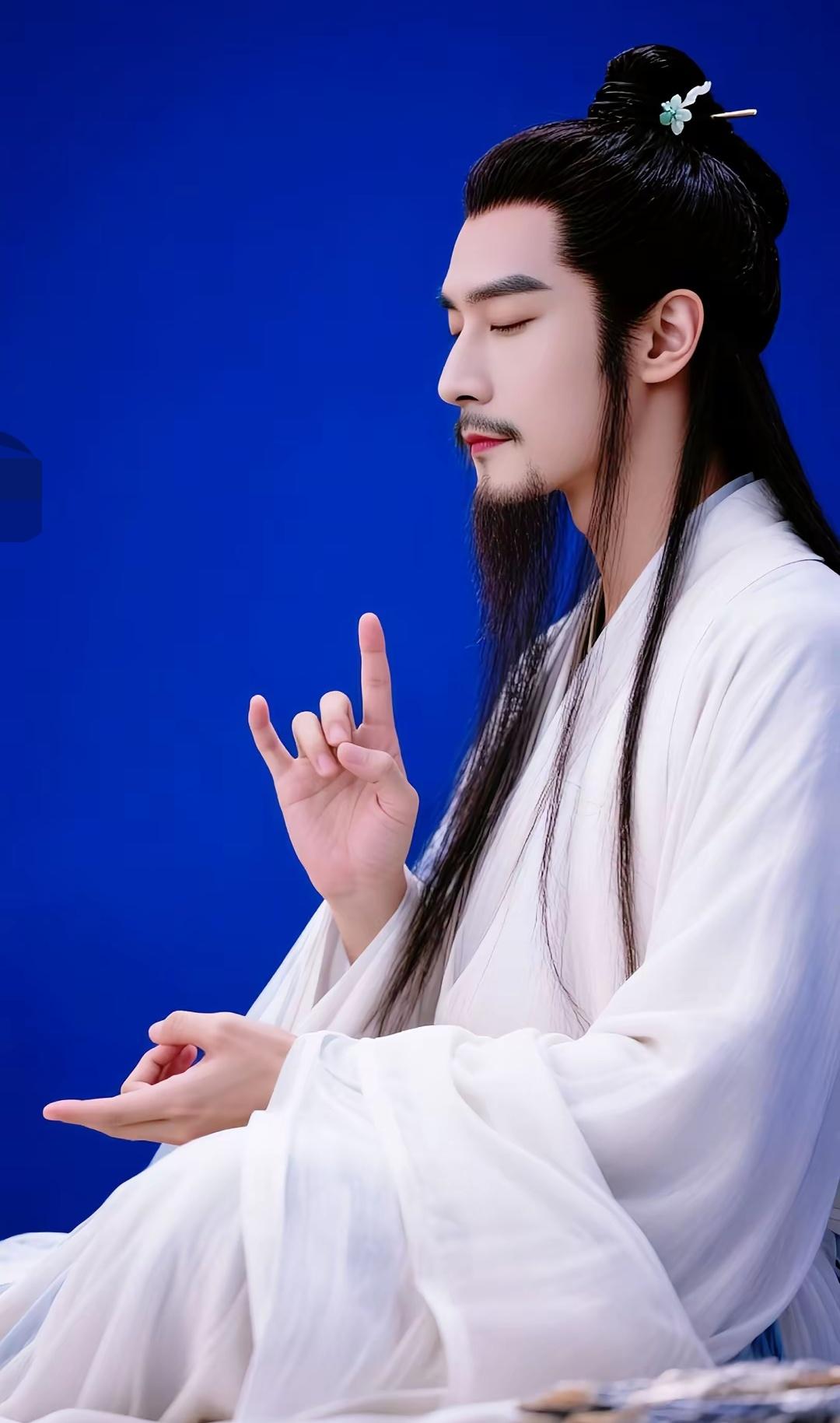 天有阴阳，人有磁场。坏磁场和好磁场能够影响一个人的一生。有的人看上去明明很努力，