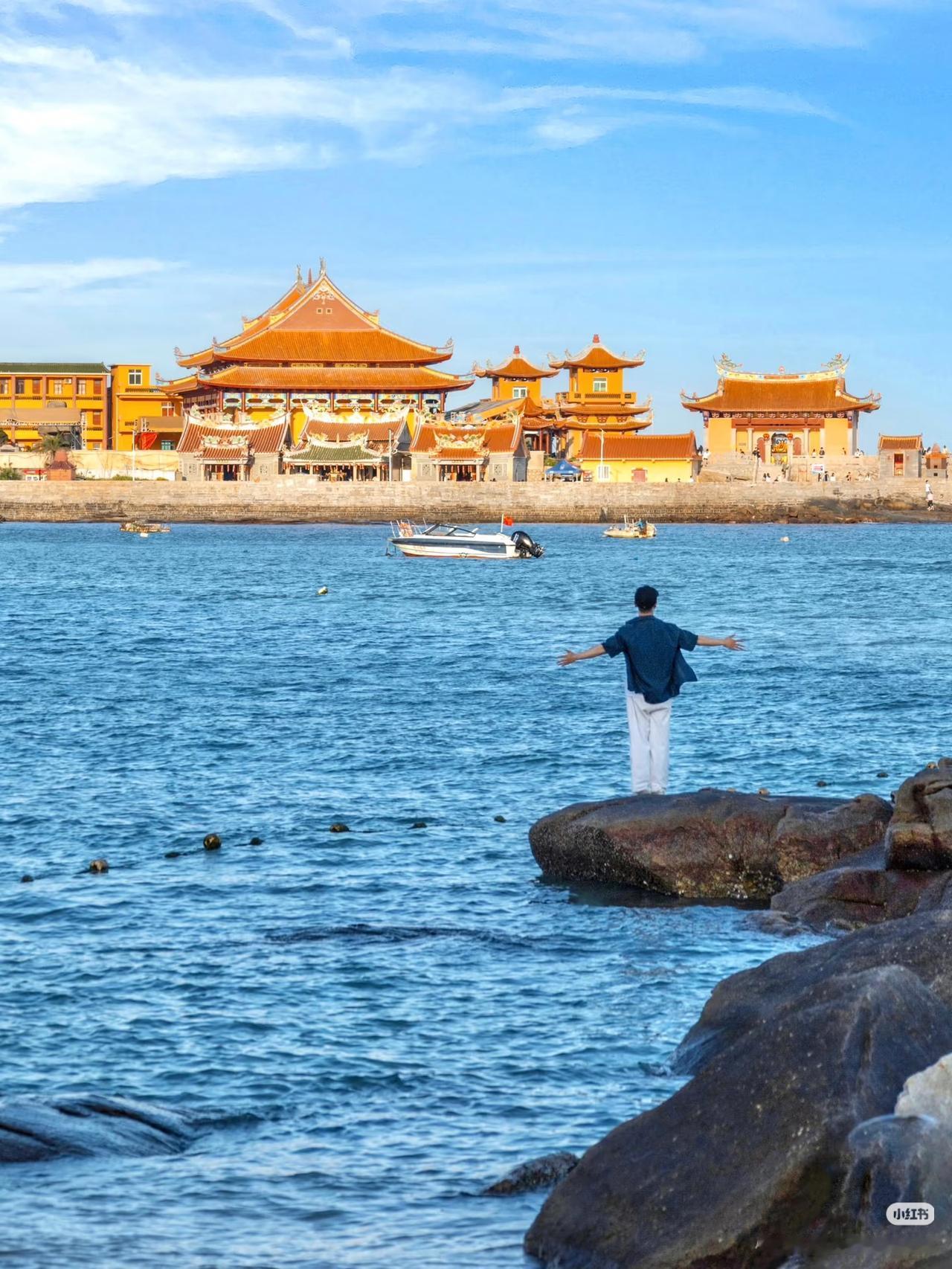 以为厦门已经很美了，直到我去了泉州……

白岩松的一句“这是你一生，至少去一次的
