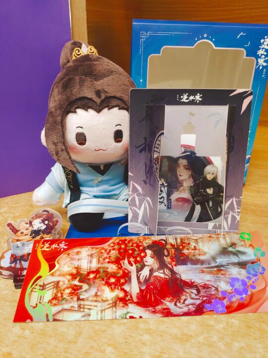 收到逆子和X11联名抽奖送的周边了！