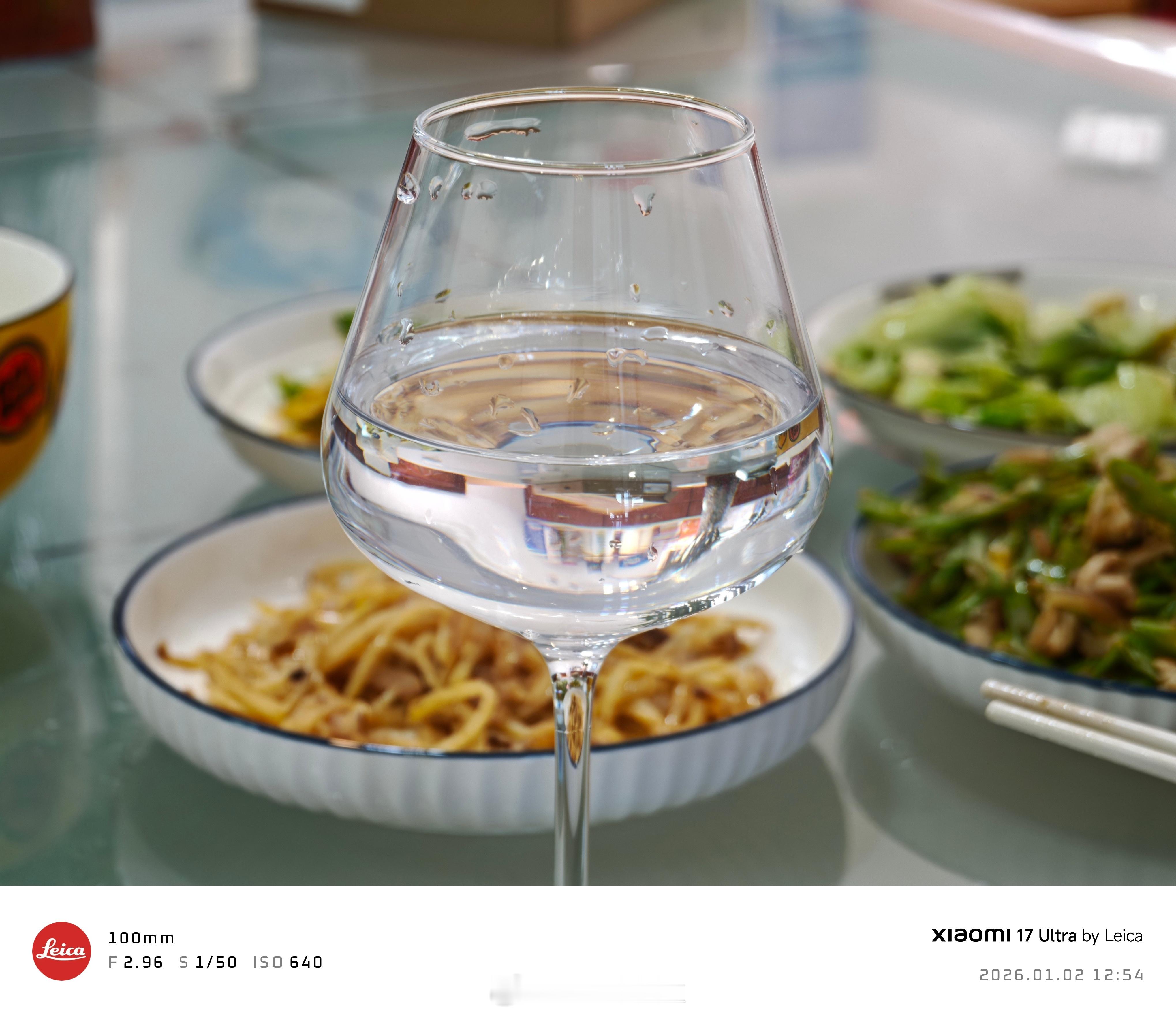 啊？椰汁居然是透明的？？？？我一直以为是白色的