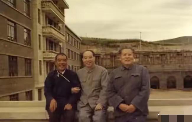 我敢说，如果你认出了，这几位老前辈，你一定是历史教科书了，不信你试试看吧。