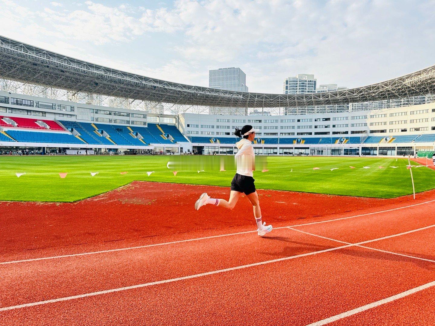 最近学会了一个新名词新锐青年 当与朋友们探讨这个新名词的时候，每个人都有不同的理