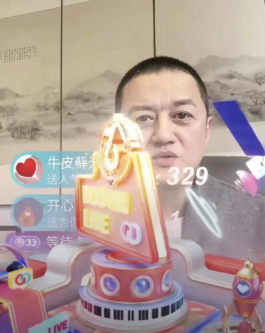 李亚鹏这回彻底翻身了。他和王菲还能复合吗？
李亚鹏自己也没想到。一段30分钟的视