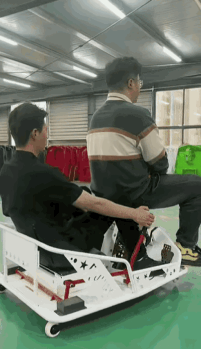 玩脱了，男人至死是少年啊！[捂脸]