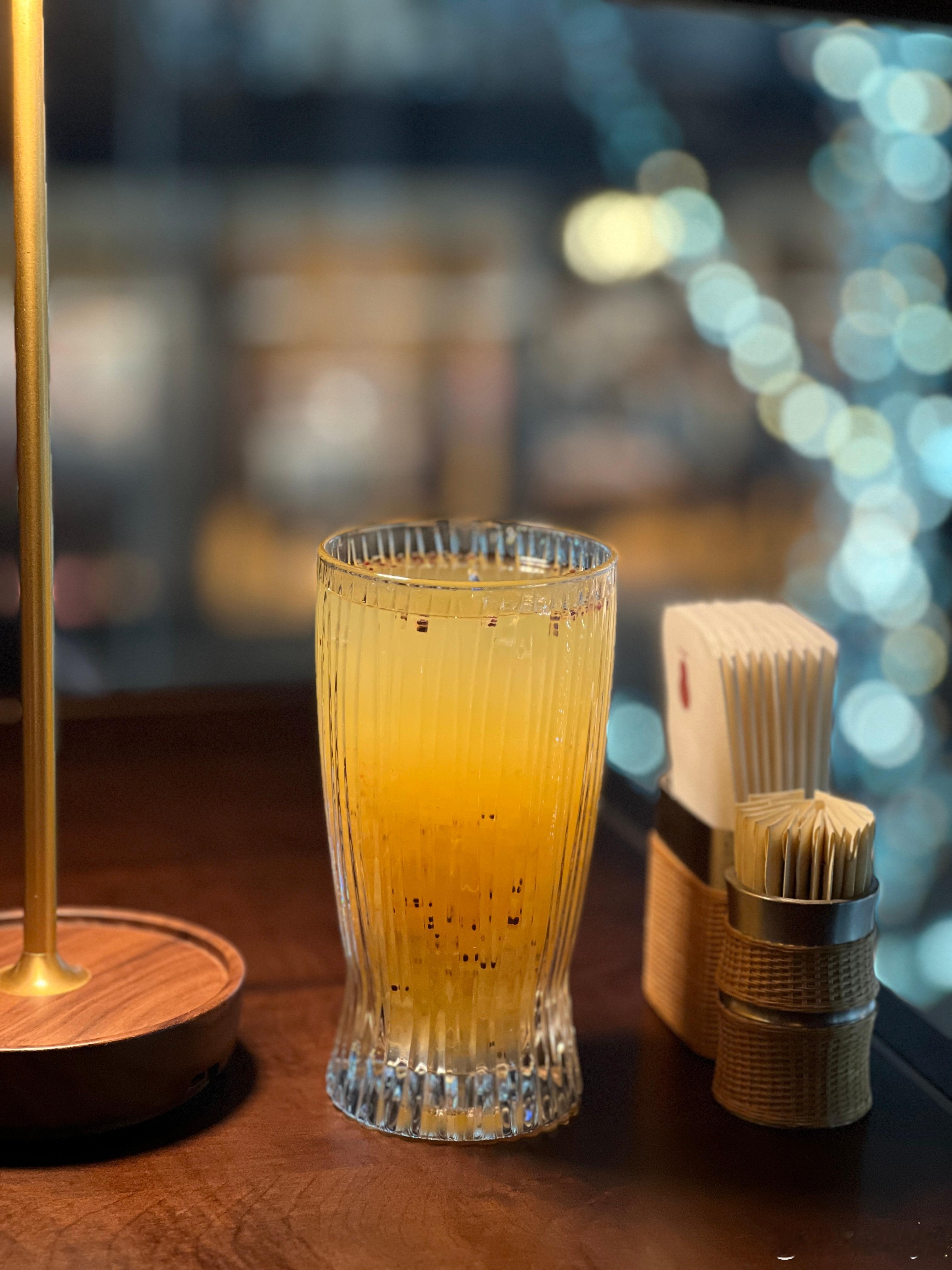 每晚的例行散步消食环节 