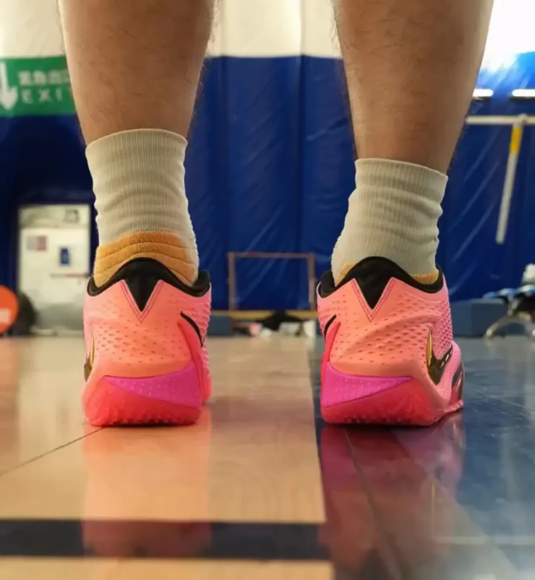 Nike Ja 4 “Rise”国区限定配色曝光，以及于本月底发售。*Photo