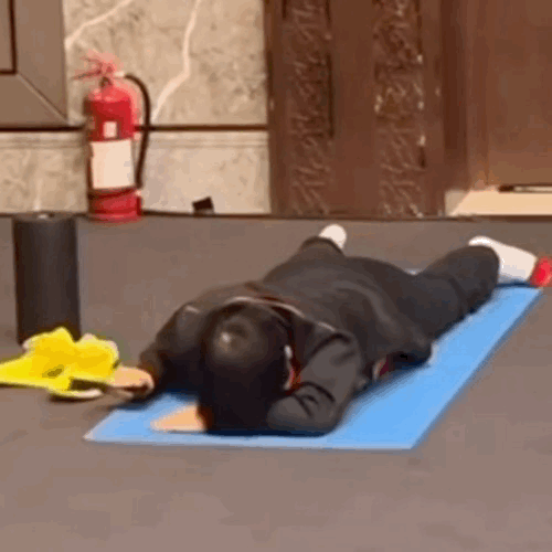 萌点太多🐱 ​​​