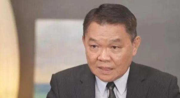 台湾名嘴黄征辉曾表示只要大陆接受两个条件，就可以接受和平统一，他提出的两个条件分