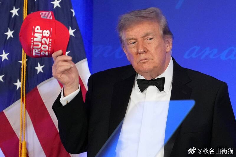 美军13天来首次暂停空袭伊朗！消息人士：特朗普亲自下令叫停打击海外新鲜事美伊再次