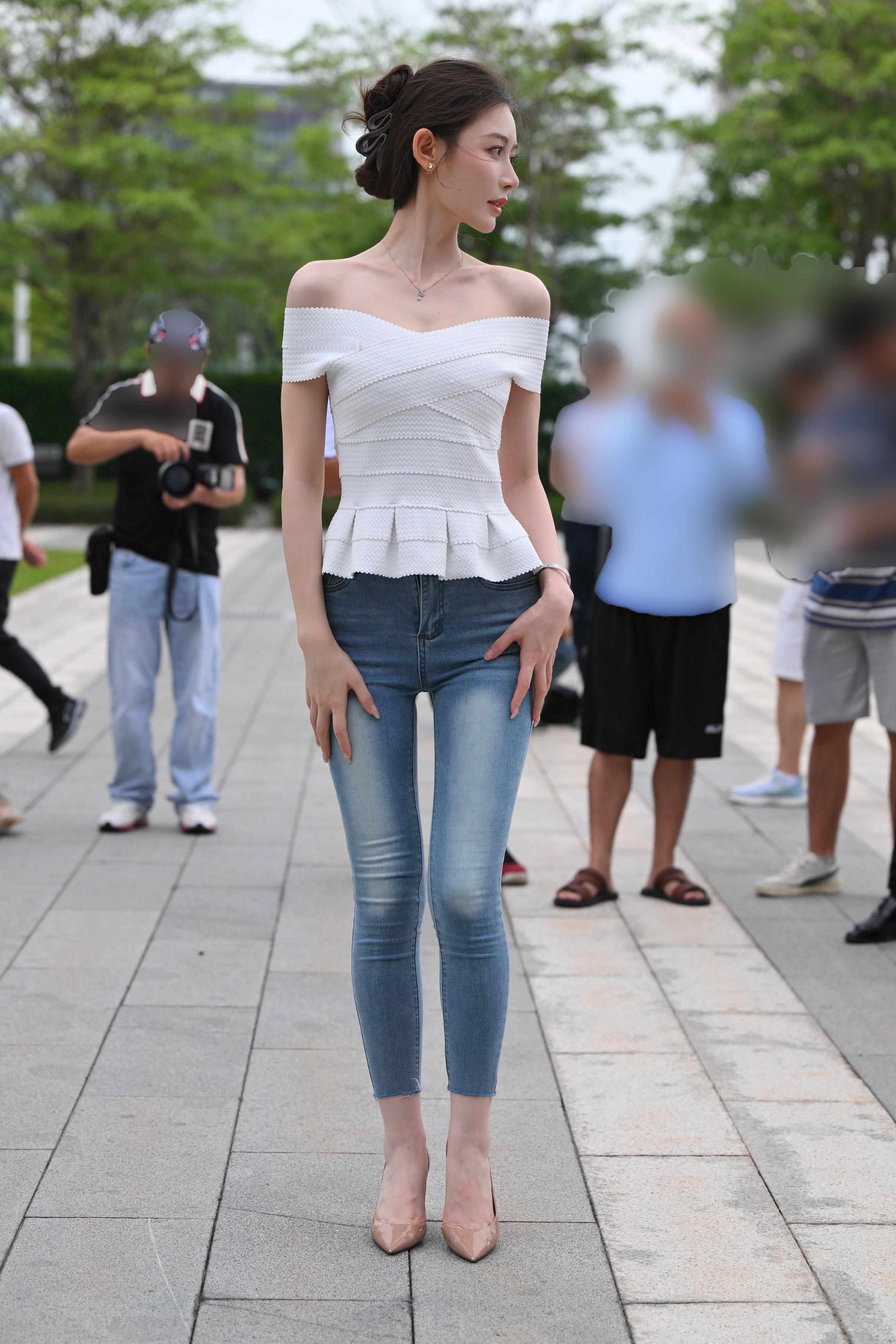 街拍  牛仔裤  （拒绝水印） 