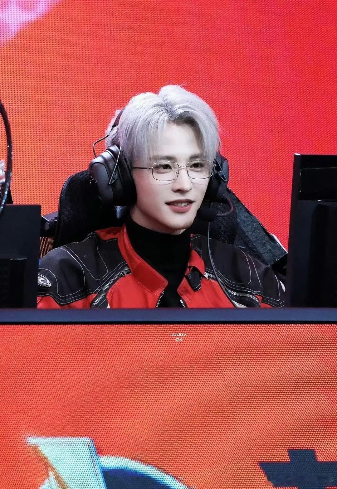 常华森、罗云熙、侯明昊今日直播状态谁赢了 