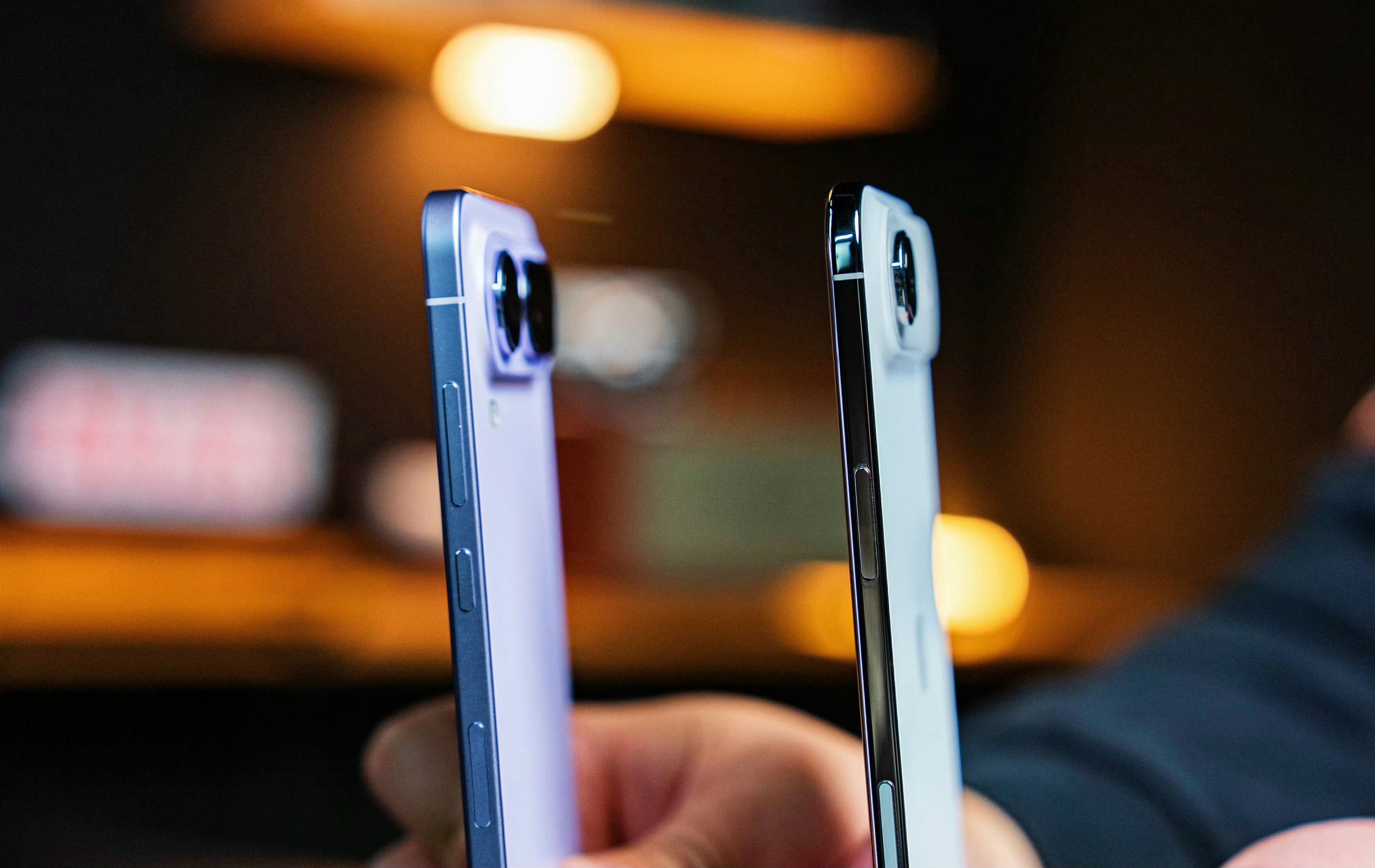 看到荣耀Magic8 Pro Air在发布会上用手机搭舞台跳踢踏舞的骚操作，我下