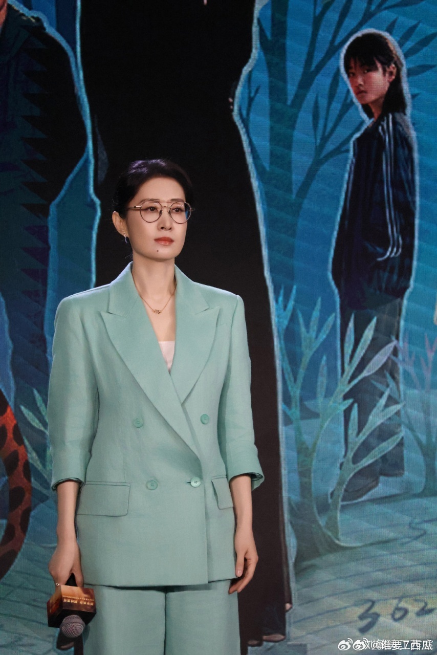 刘敏涛长文告别隐身的名字刘敏涛告别隐身的名字一段故事落幕，一个角色封神，谢谢敏涛