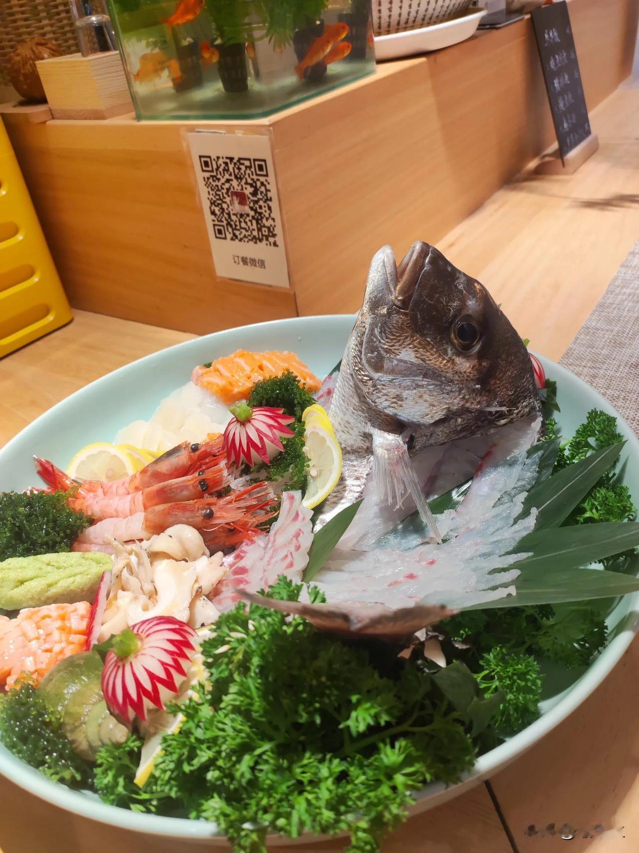 鲜美海鲜大餐，让你垂涎欲滴！🍤🐟🦐