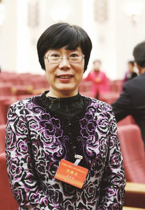 2004年，山东女子因在坐月子时觉得无聊，找来美国两套顶级密码破译，谁曾想真被她