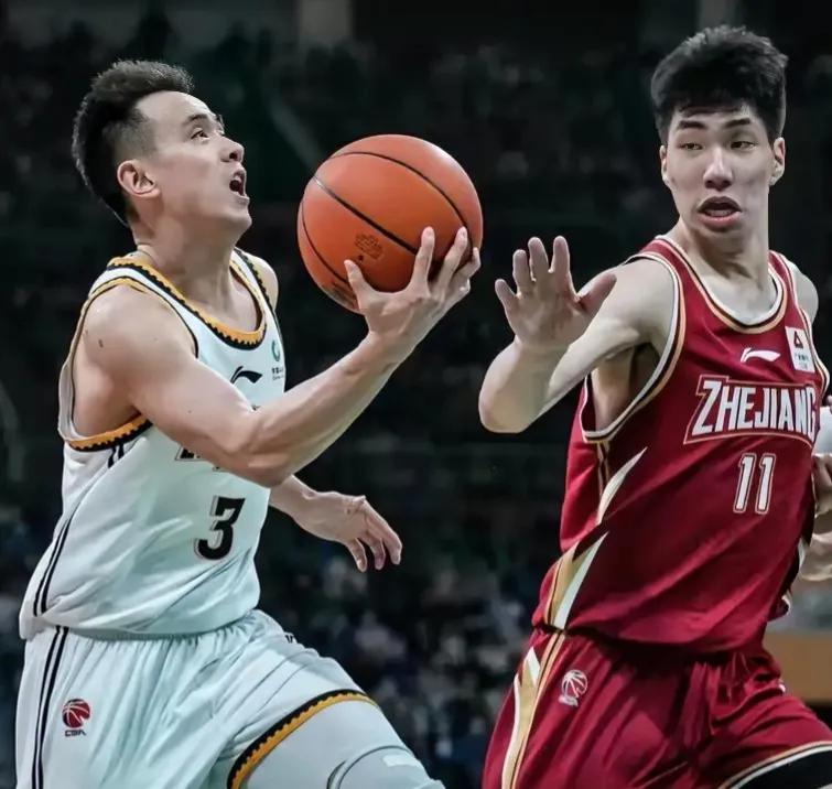 罕见，G4成了“垃圾”时间

94:68，辽宁本钢毫无悬念地取得了第三场比赛的胜