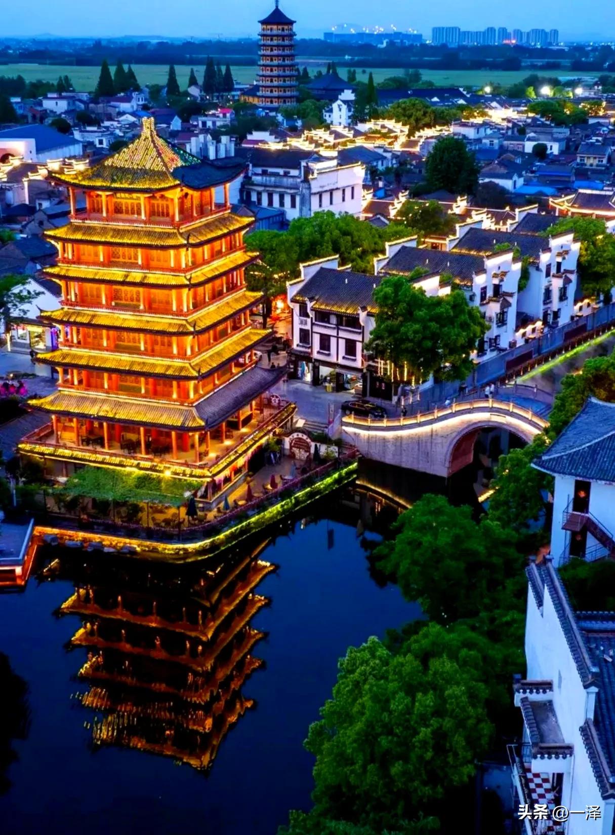 合肥能成为全国创投之都，天时地利人和三个条件全都有了。天时条件，合肥抓住了中国经