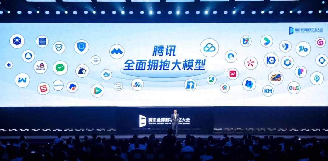 职场的铁子们，腾讯的协作办公产品不知不觉间已经成了我的职场利器，实在是难以拒绝它