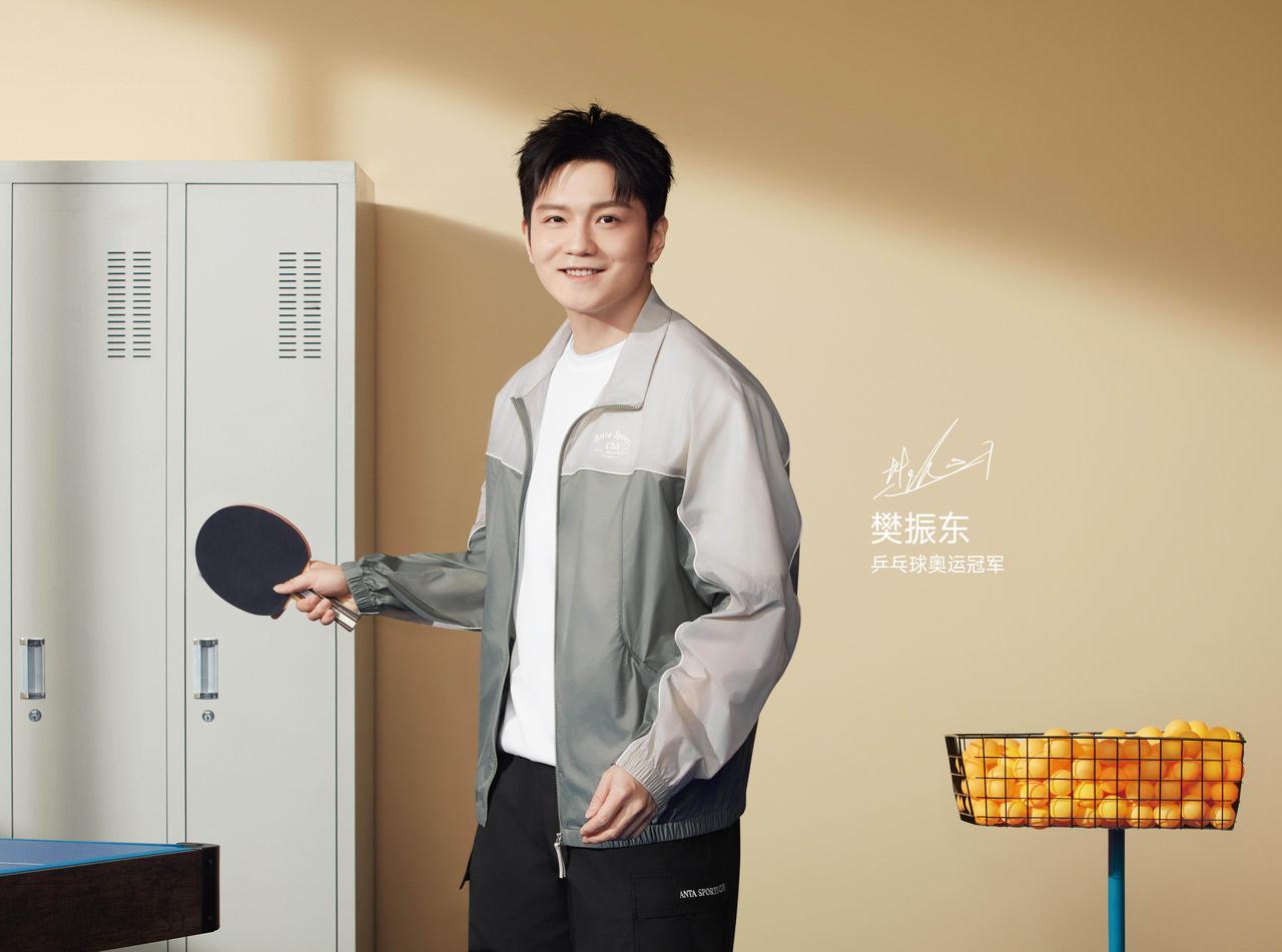 安踏的代言人可以一直签约下去，就靠樊振东就可以实现业绩吧！
其他人都是锦上添花，
