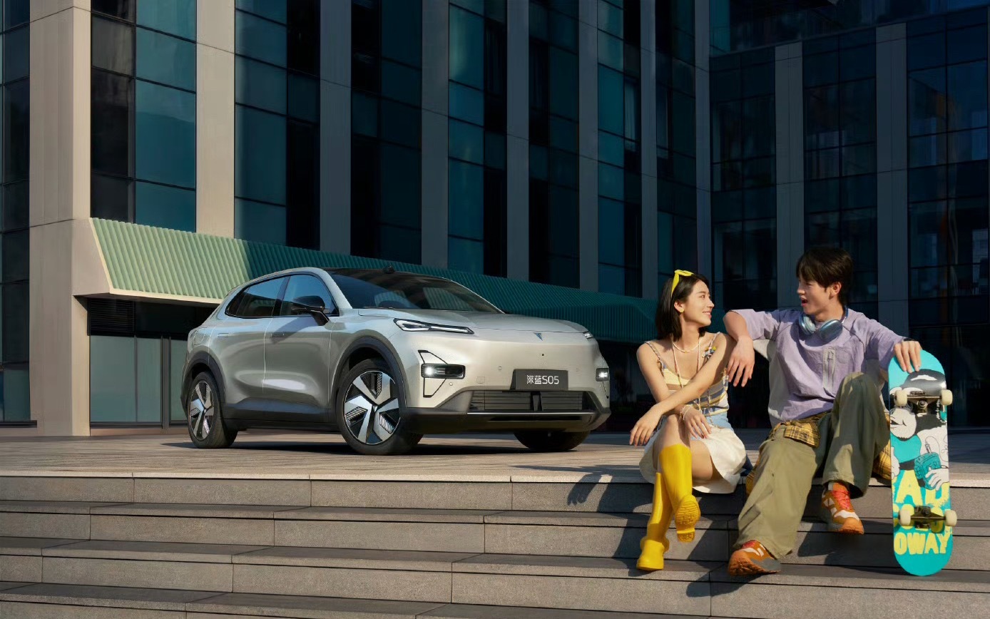 好🐮深蓝S05单车型全国月销16881辆在西班牙深蓝S05也已经2月、3月接连