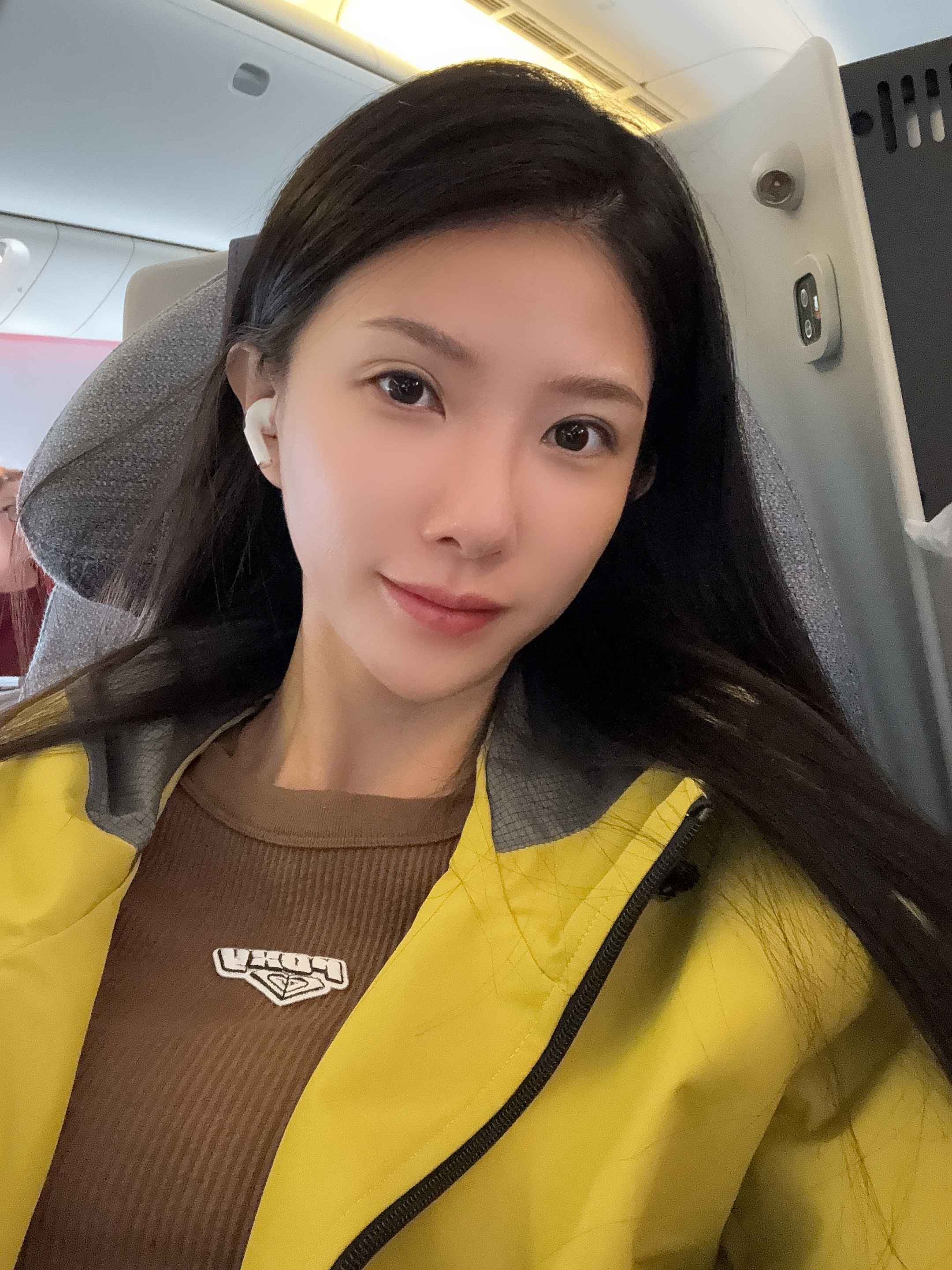 4个多小时的航程，猜猜我会落地在哪？[污]起飞后要像P2 福满兜这样大睡不起  