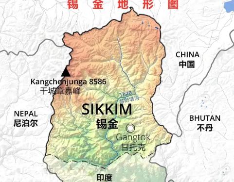 1975年，印度吞并了锡金，把这个小国变成了自己的一个邦，当时全世界都笃定，不丹