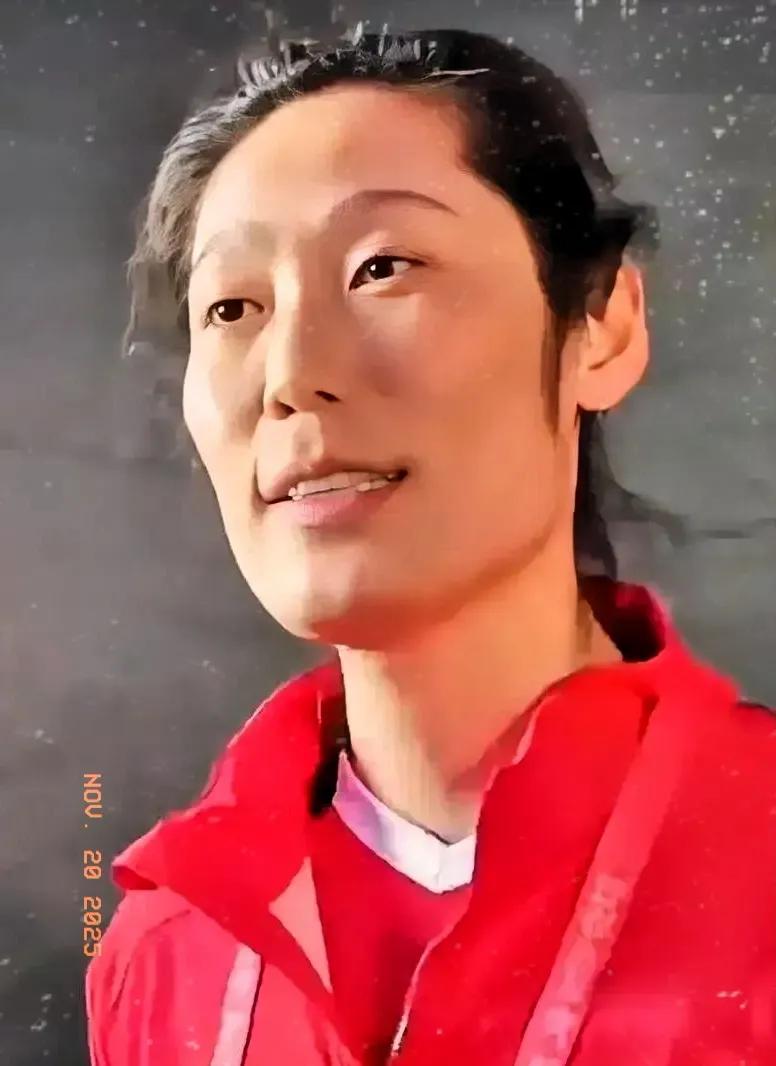 朱婷曾经为什么不回国家队?朱婷曾经为什么不回国家队?
朱婷之前没回国家队，主要是