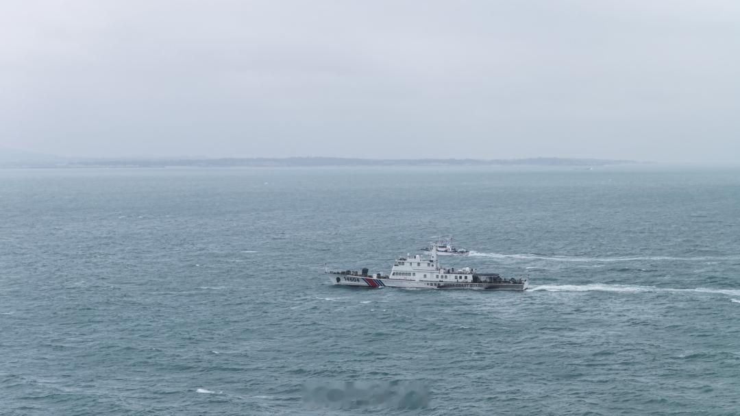 【福建海警位金门附近海域依法开展常态执法巡查】中国海警局东海分局新闻发言人朱安庆