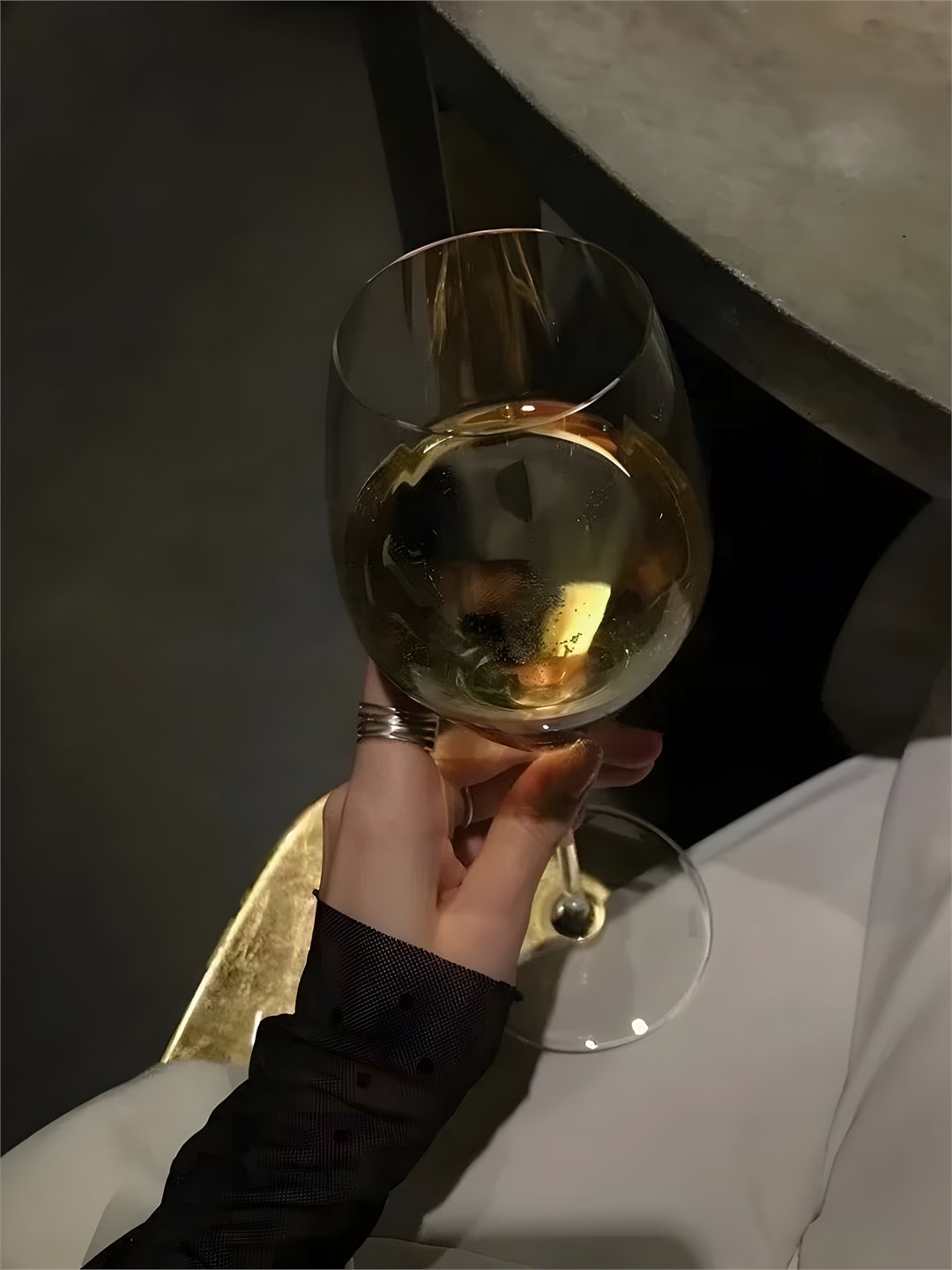 𝗛𝗮𝗽𝗽𝘆 𝗘𝘃𝗲𝗿𝘆𝗱𝗮𝘆 '͜'生活不一定要鲜艳，