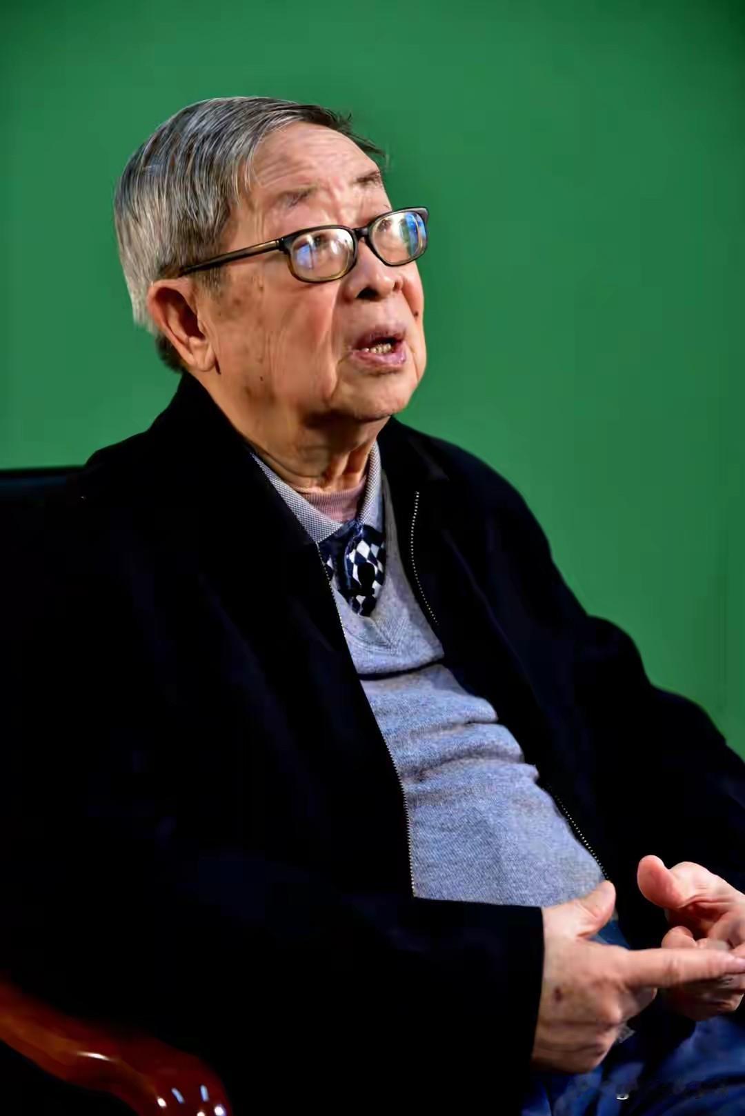 老科学家李德元说，我现在我很自豪的一件事，参加了中国核武器的研制。我不想有什么贡