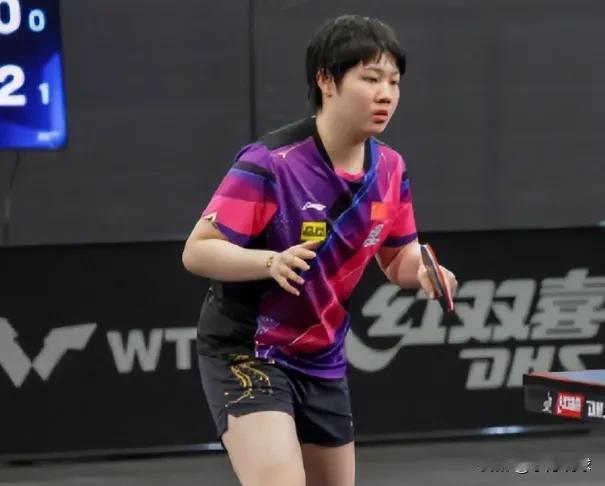没想到女乒新生代第一的蒯曼连釜山世乒赛的陪练名单都没有入围，可见现在的蒯曼需要打