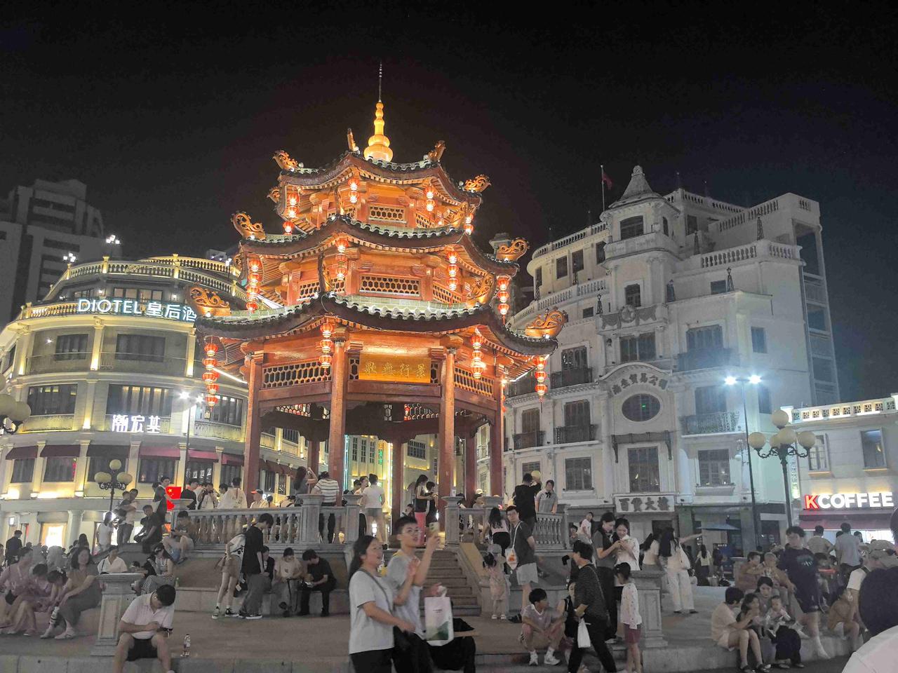 我的今日状态：🏝️旅行度假
我这里的天气：☀️晴天 带定位记录生活 晒秋日打卡