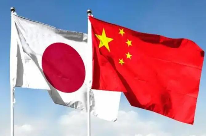 如果中日开战：千万不能让俄罗斯获悉，俄方若获悉，日本休想再收回北方四岛。千万不能